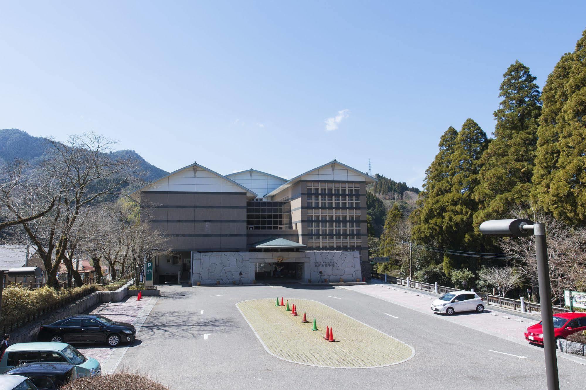 Hotel Takachiho Eksteriør bilde