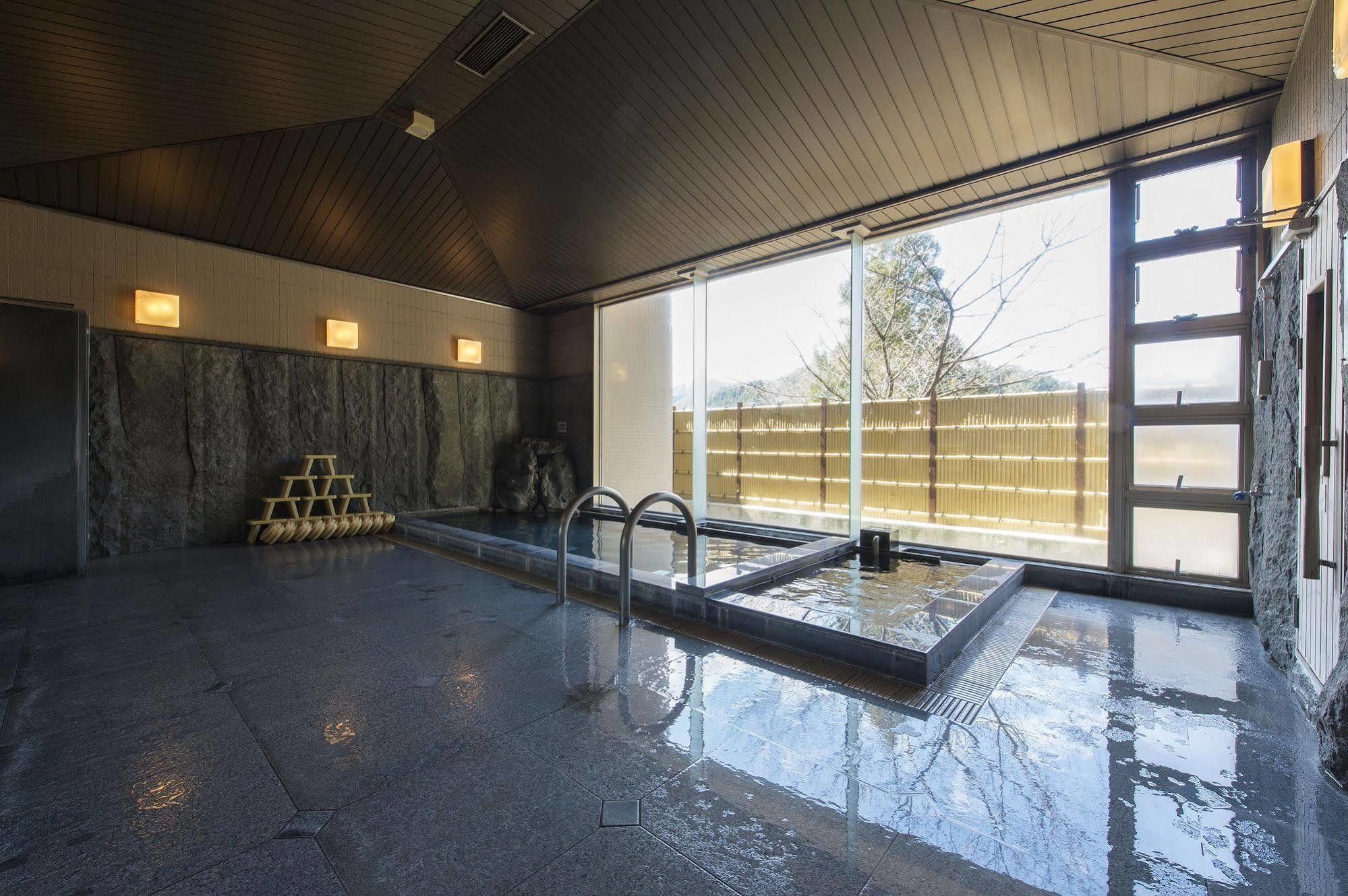Hotel Takachiho Eksteriør bilde